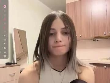 Discover slutty camwhore Karensimilton karensimilton from Chaturbate